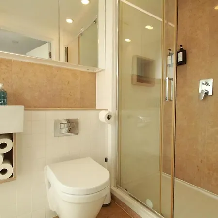 Ft6 Penthouse Rooms Лондон Номер фото