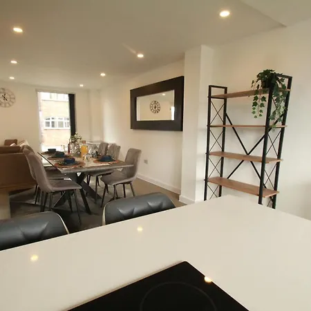 Ft6 Penthouse Rooms Лондон Номер фото